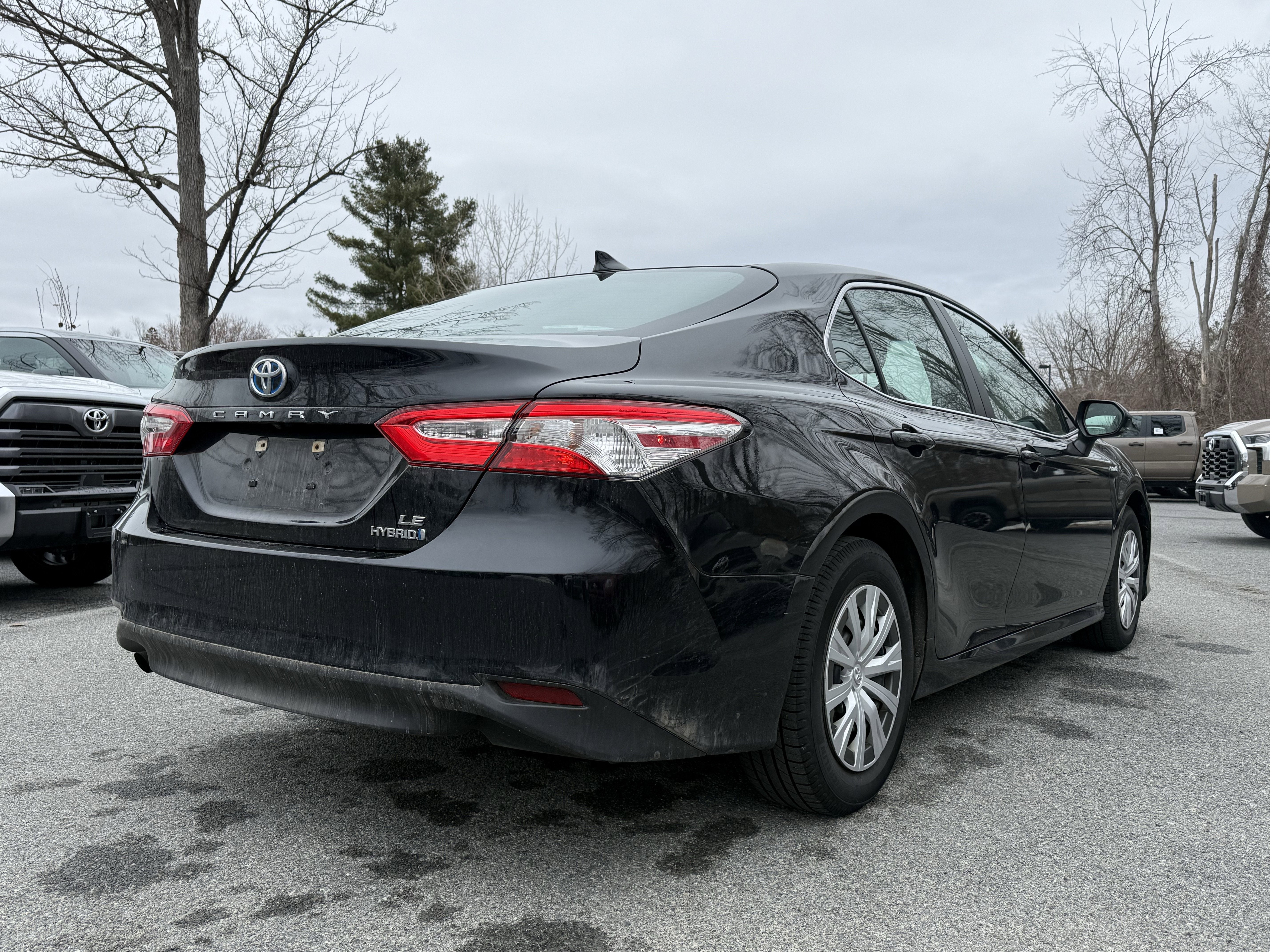2020 Toyota Camry Hybrid LE