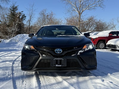 2021 Toyota Camry Hybrid SE