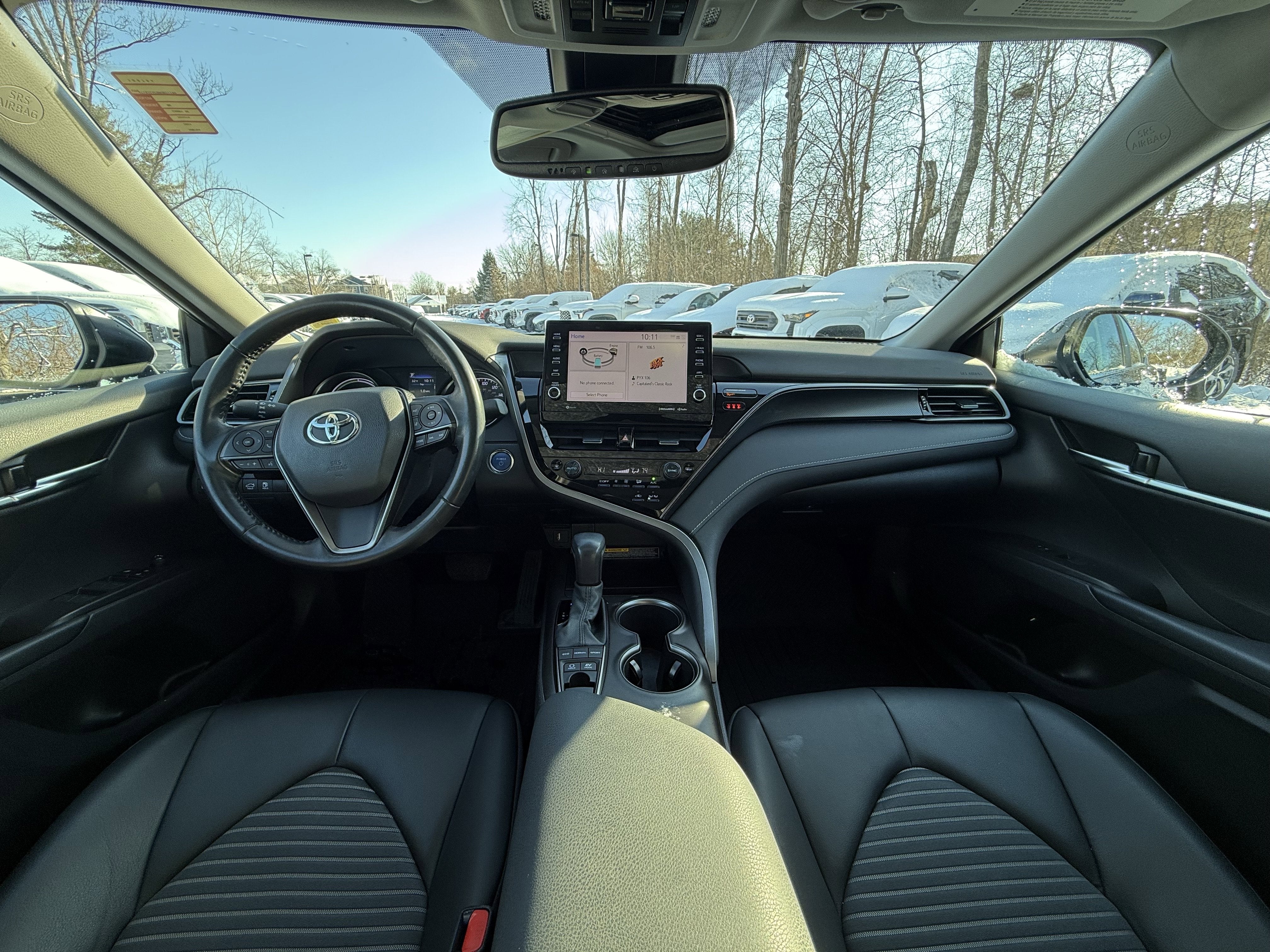 2021 Toyota Camry Hybrid SE