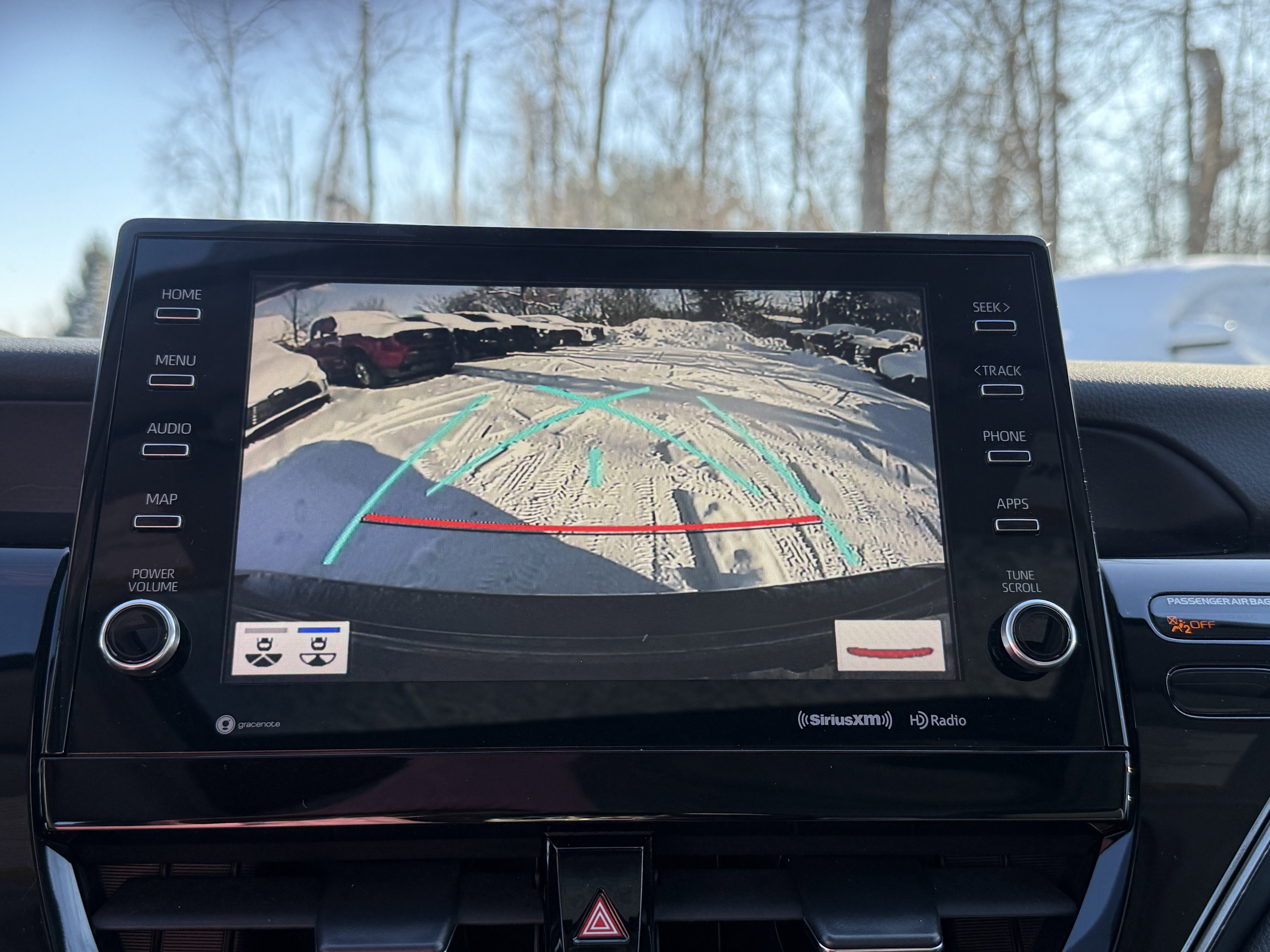 2021 Toyota Camry Hybrid SE