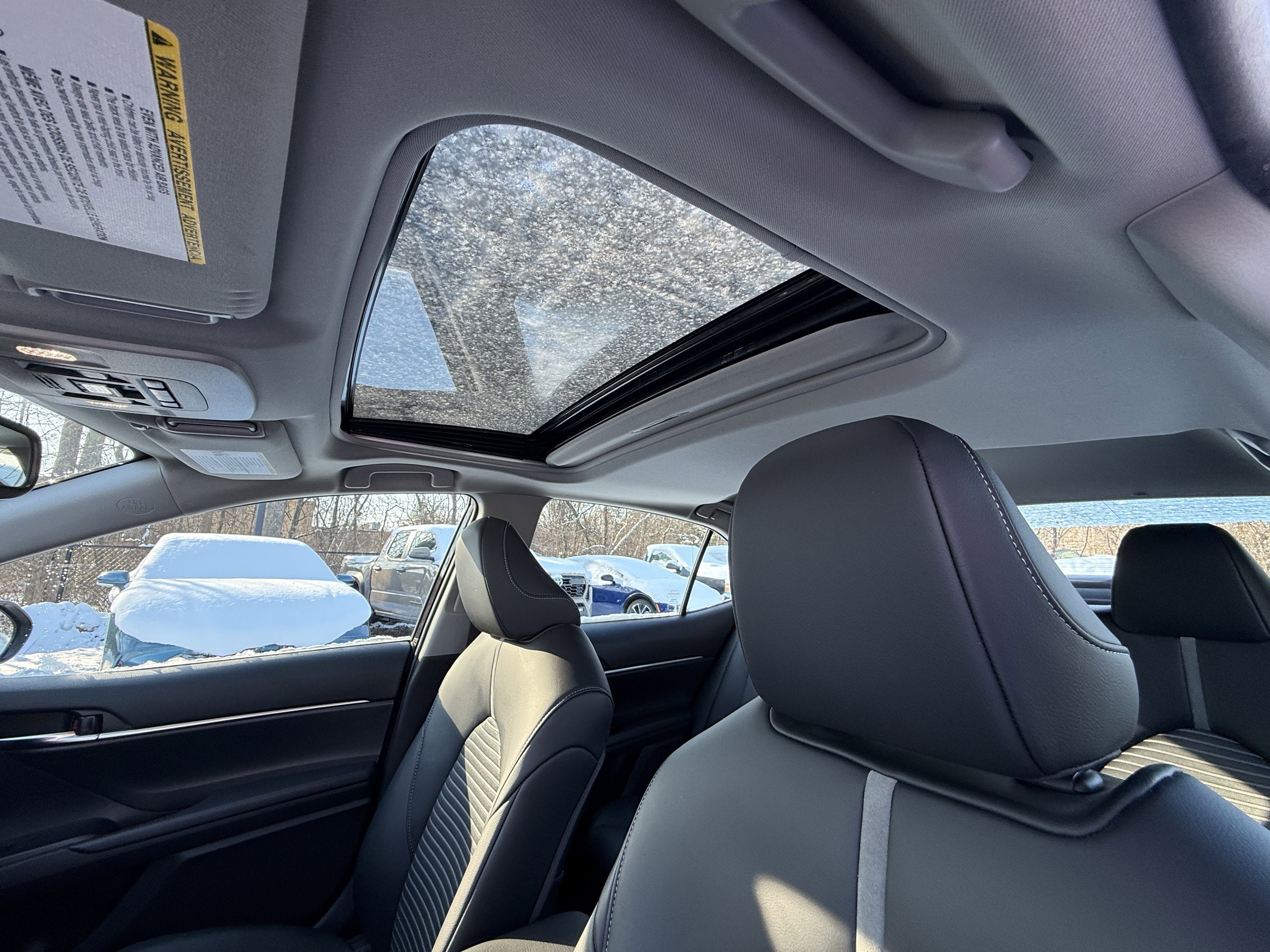 2021 Toyota Camry Hybrid SE