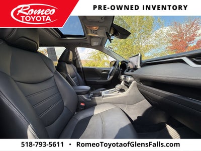 2021 Toyota RAV4 Hybrid XLE Premium