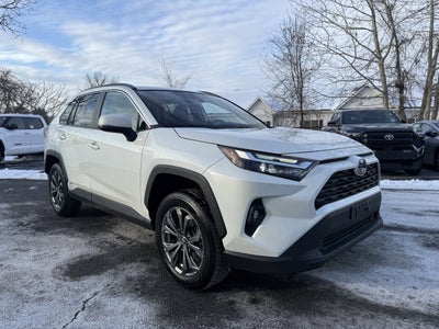 2022 Toyota RAV4 Hybrid XLE Premium
