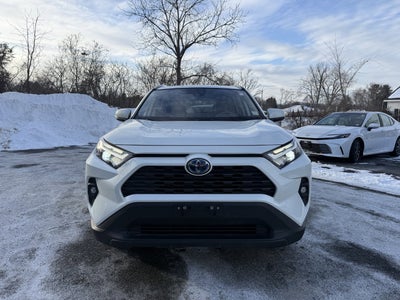 2022 Toyota RAV4 Hybrid XLE Premium