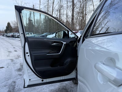 2022 Toyota RAV4 Hybrid XLE Premium