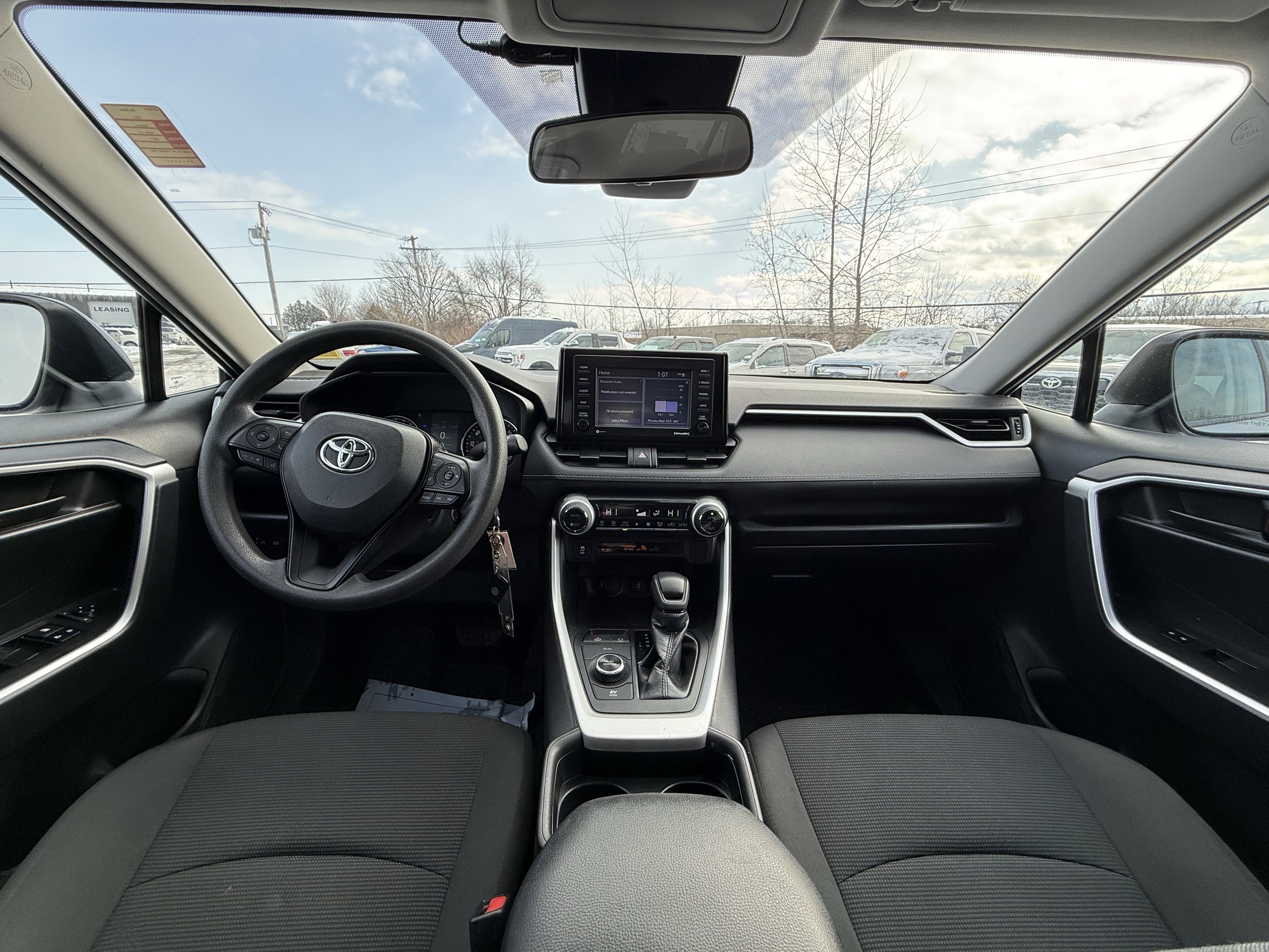 2021 Toyota RAV4 Hybrid LE