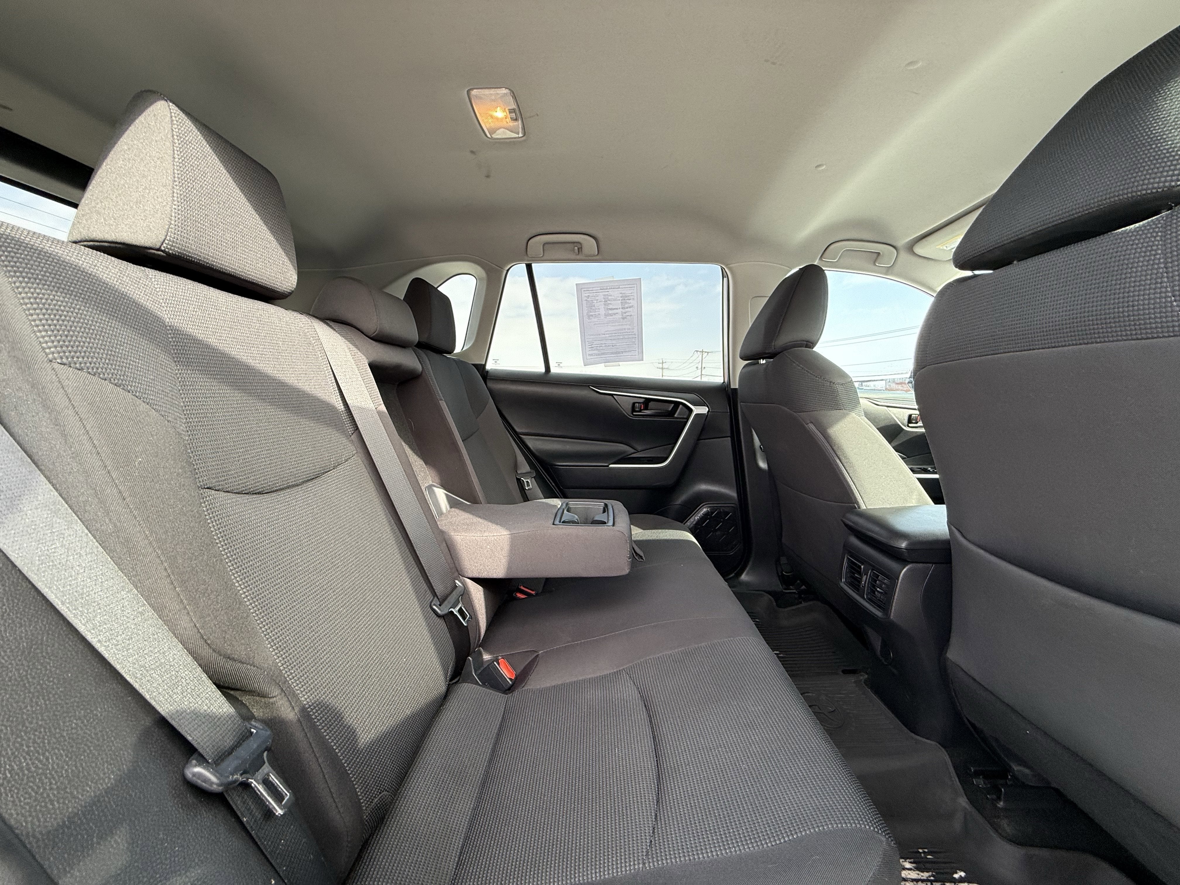 2021 Toyota RAV4 Hybrid LE