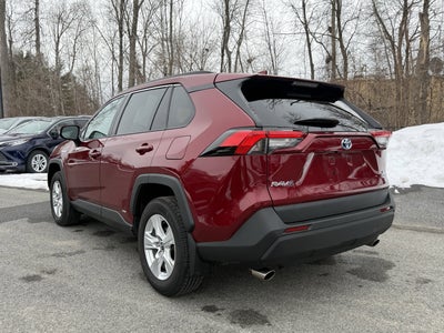 2021 Toyota RAV4 Hybrid XLE