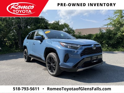 2022 Toyota RAV4 Hybrid SE