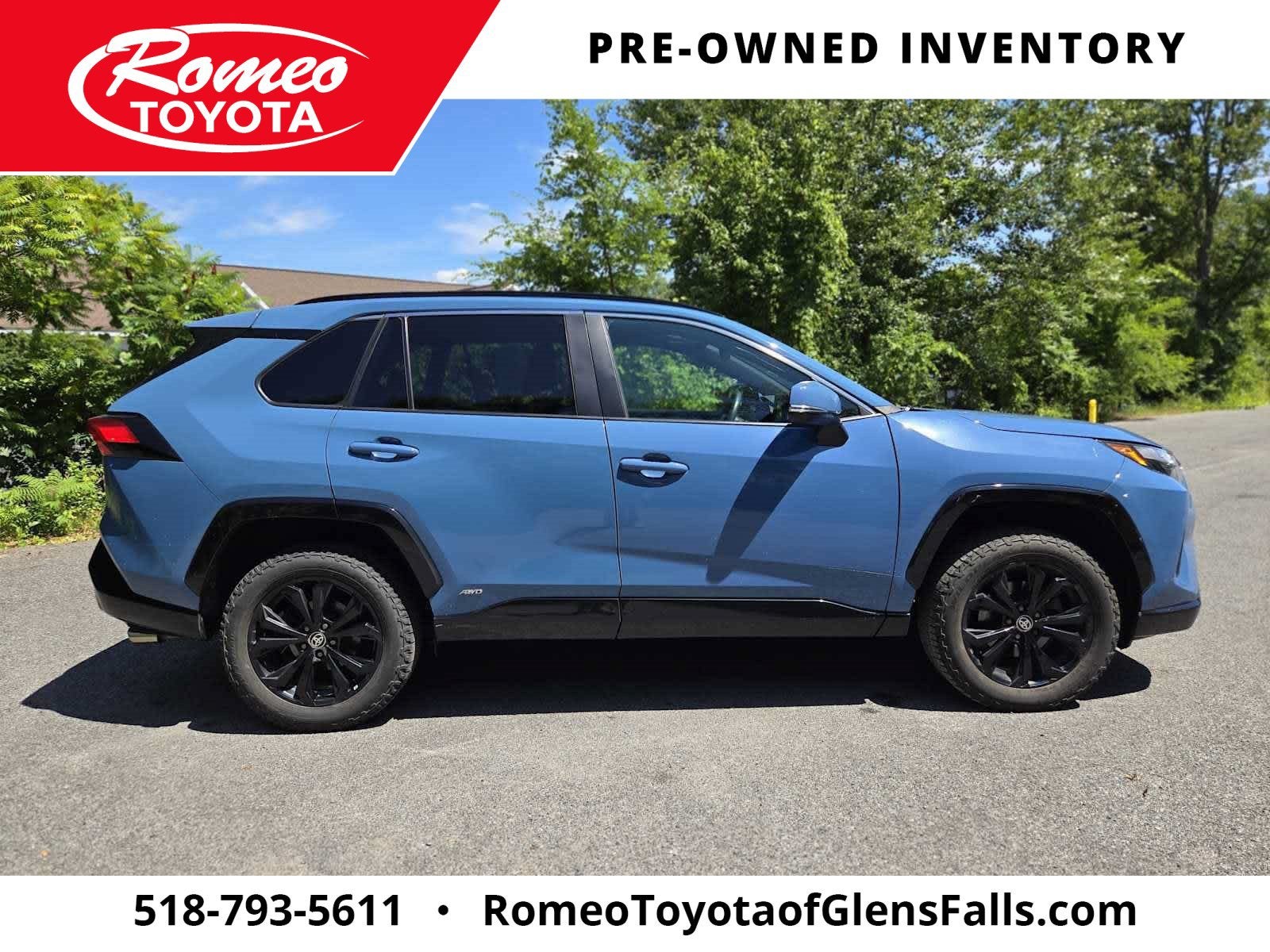 2022 Toyota RAV4 Hybrid SE