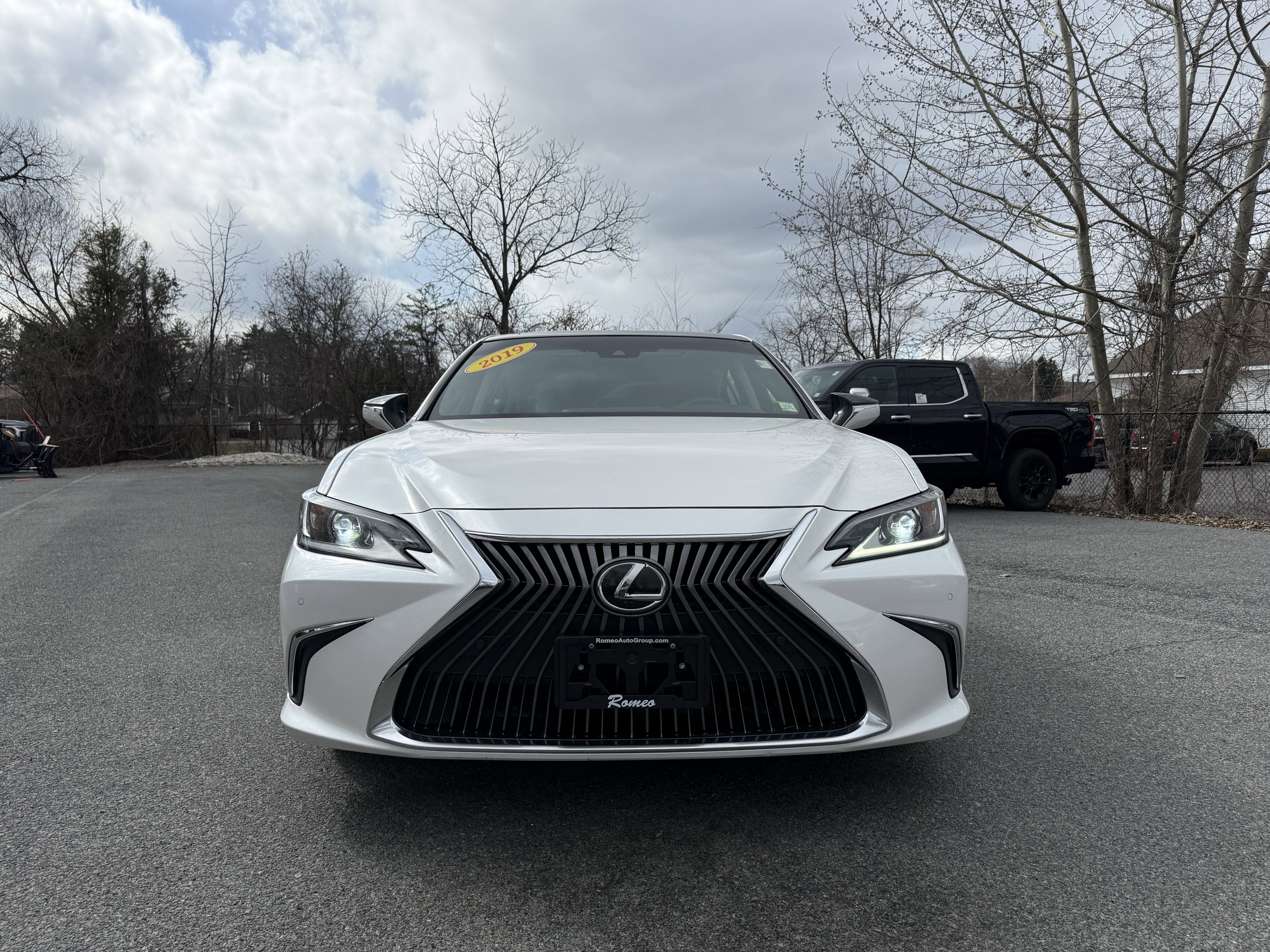 2019 Lexus ES 350 Luxury