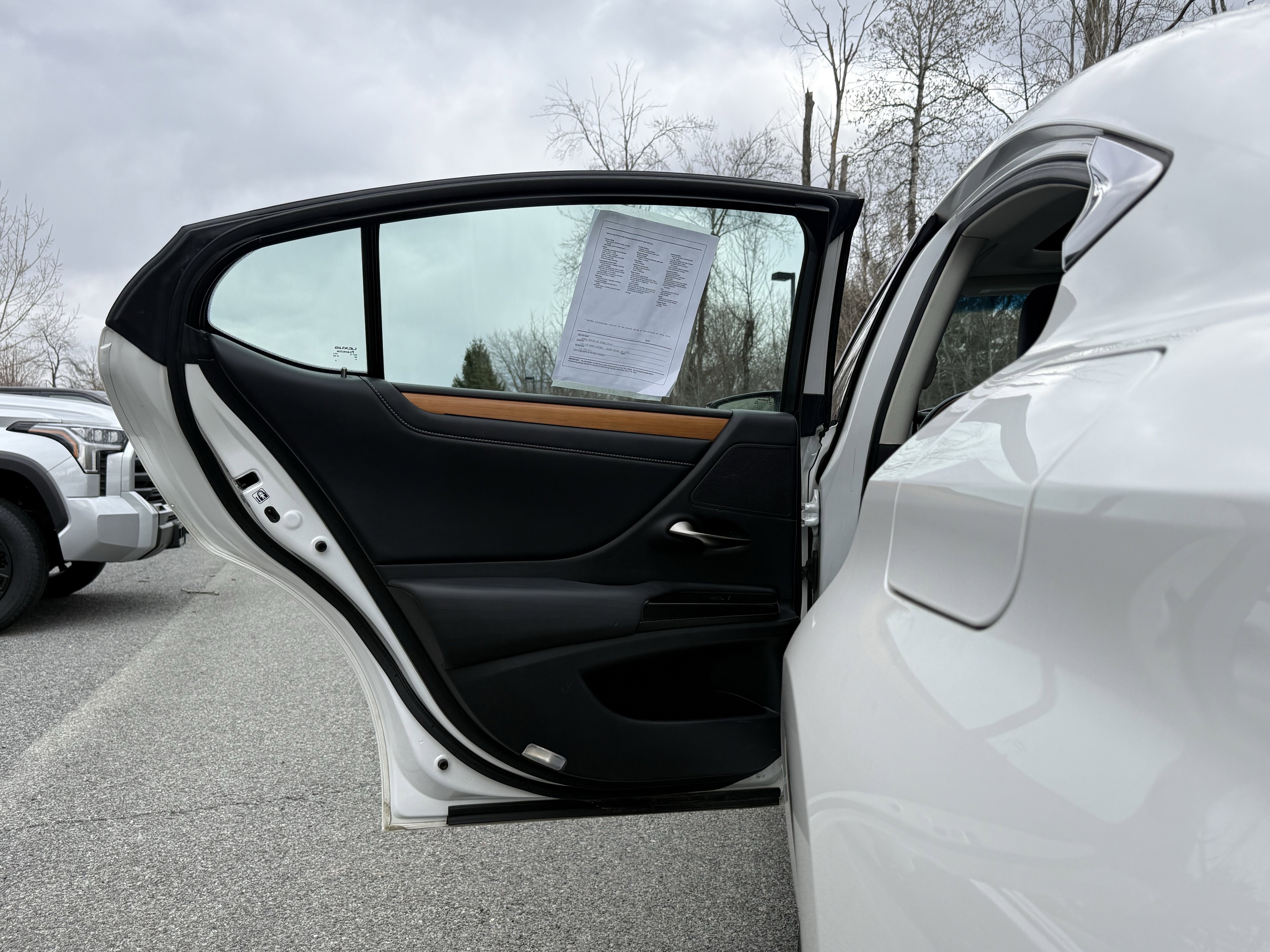 2019 Lexus ES 350 Luxury