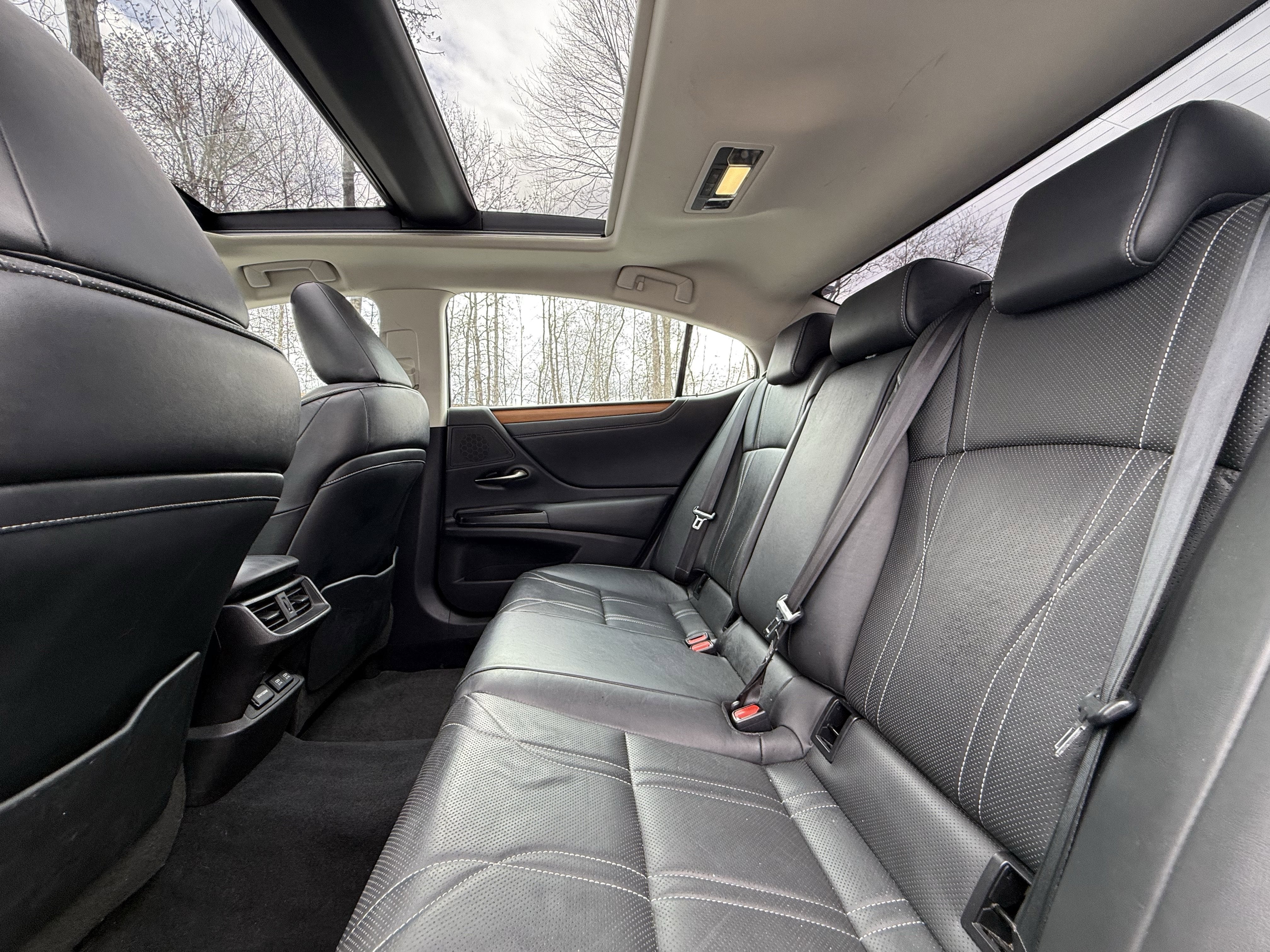 2019 Lexus ES 350 Luxury