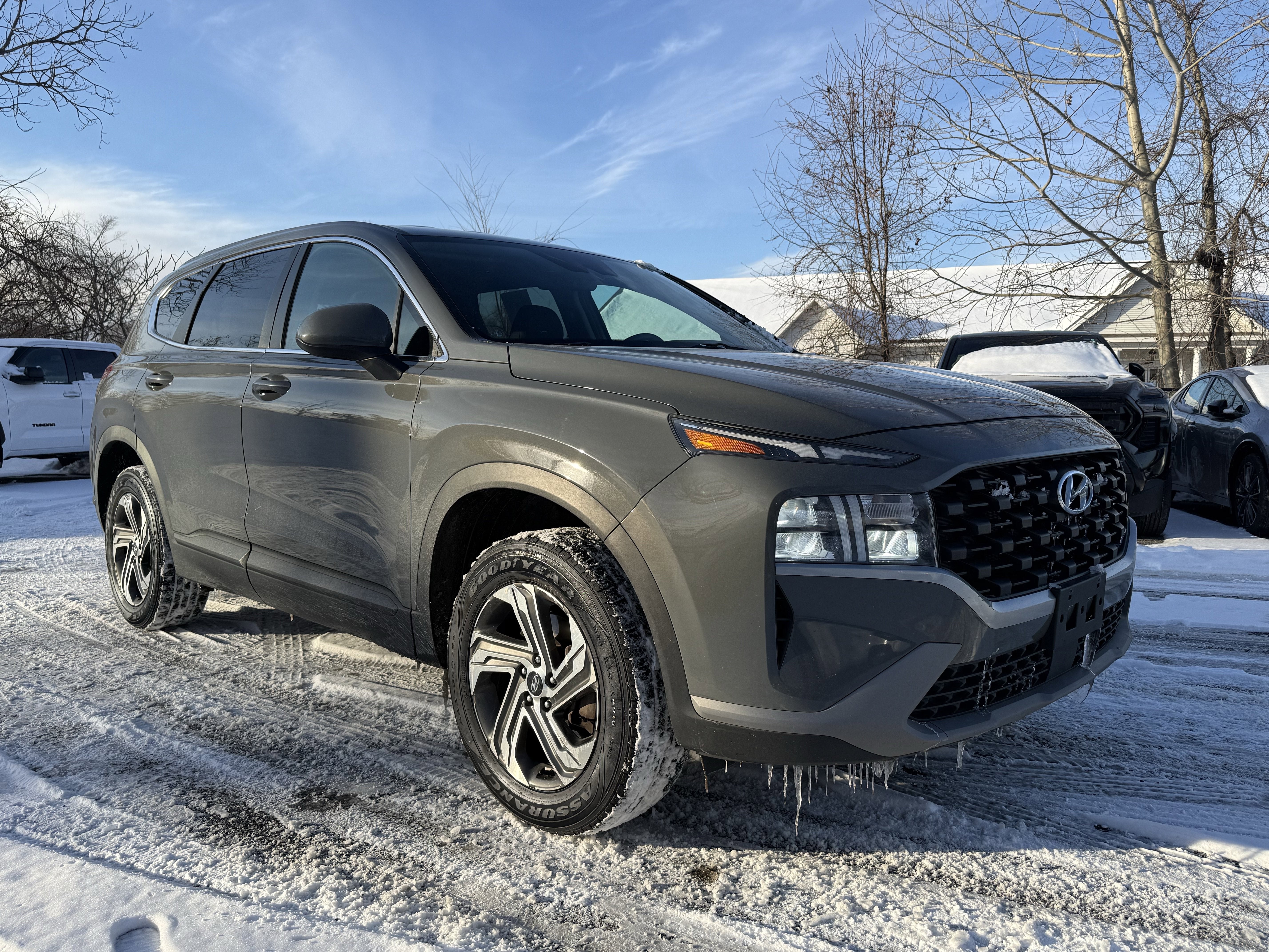 2022 Hyundai Santa Fe SE