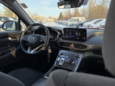 2022 Hyundai Santa Fe SE