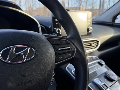 2022 Hyundai Santa Fe SE