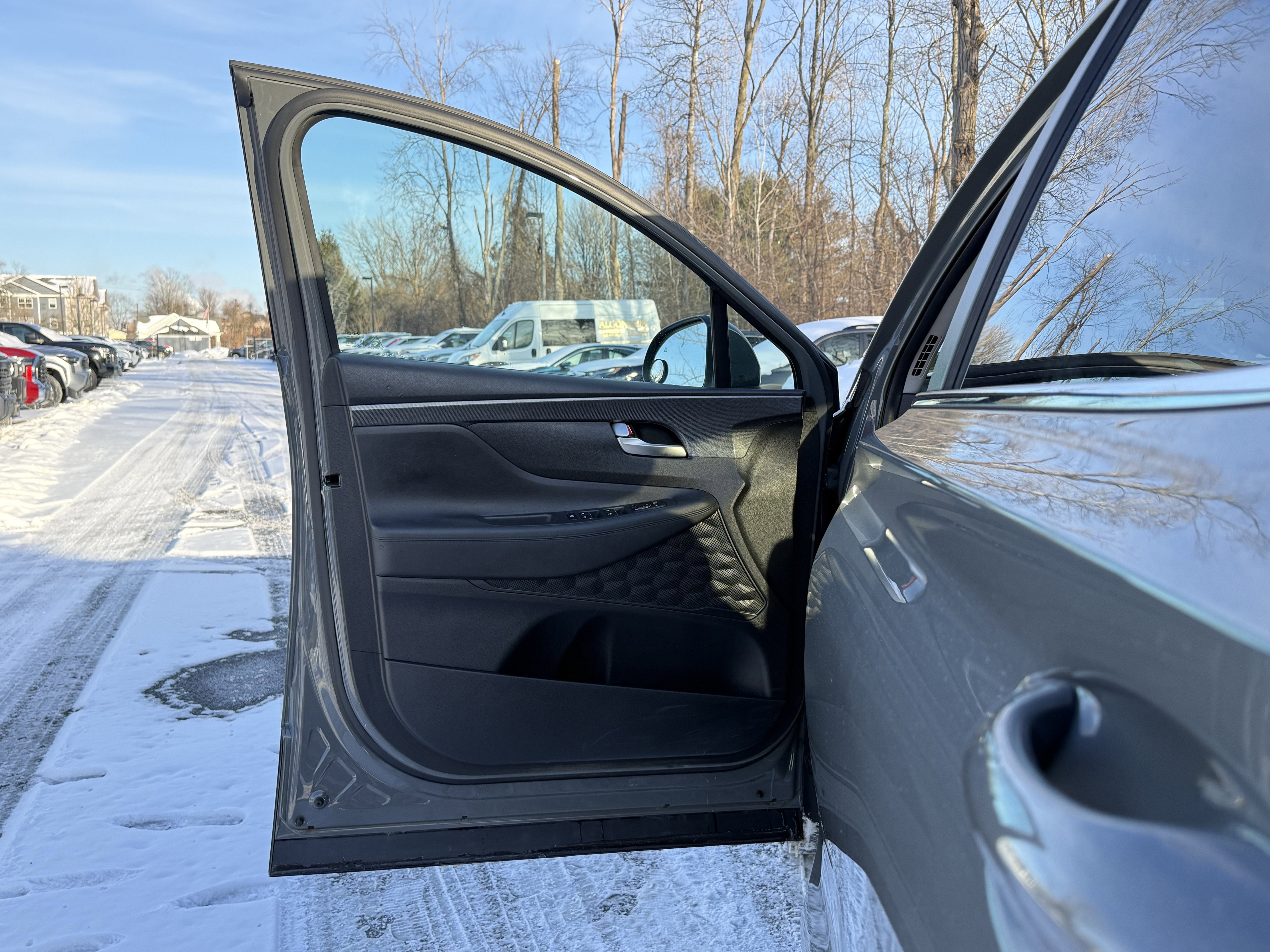 2022 Hyundai Santa Fe SE