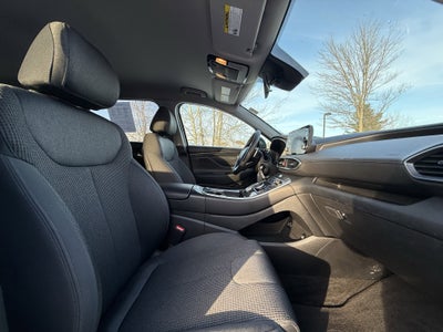 2022 Hyundai Santa Fe SE