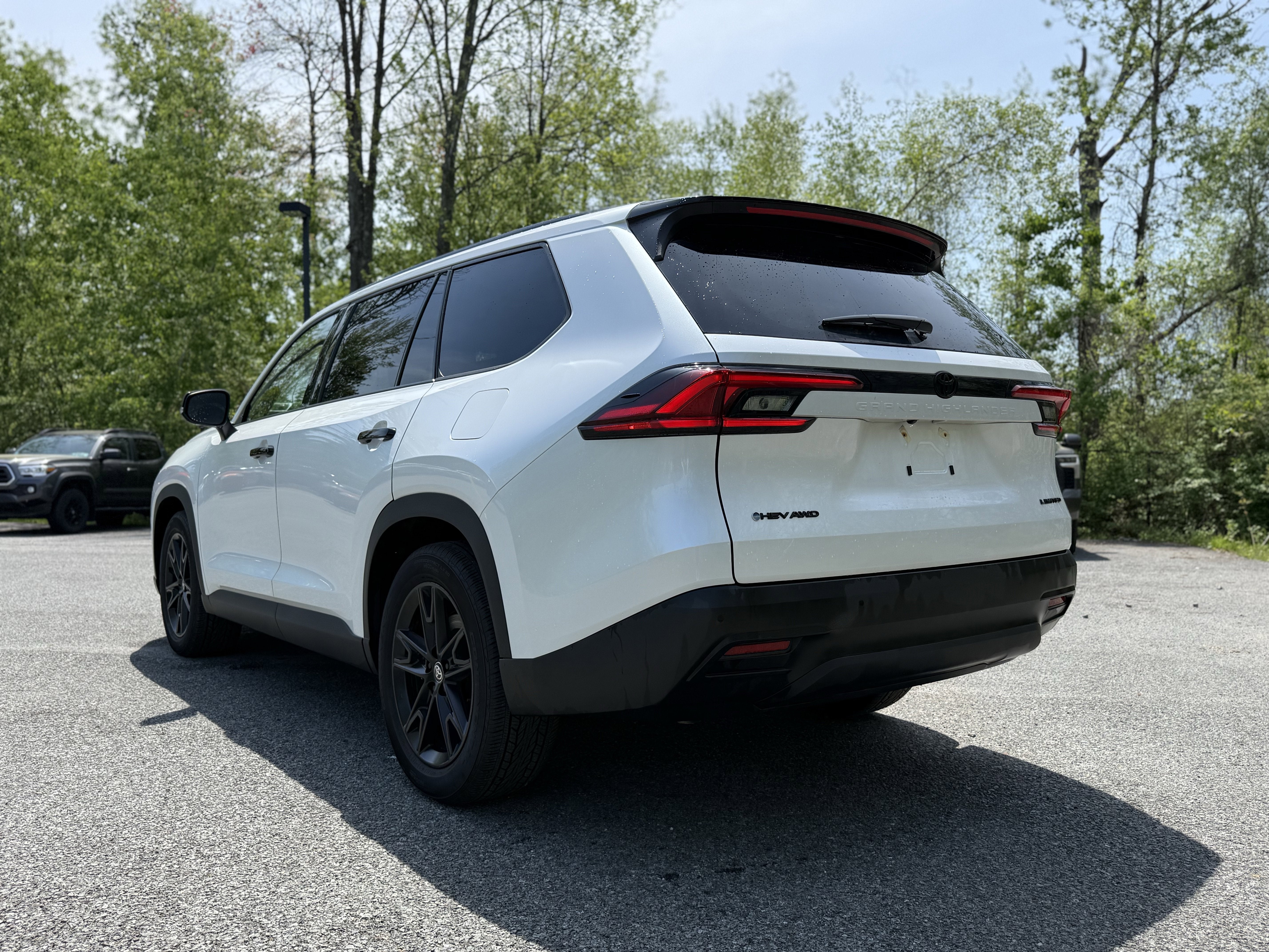 2025 Toyota Grand Highlander Hybrid Nightshade Edition