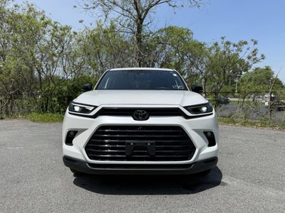 2025 Toyota Grand Highlander Hybrid Nightshade Edition