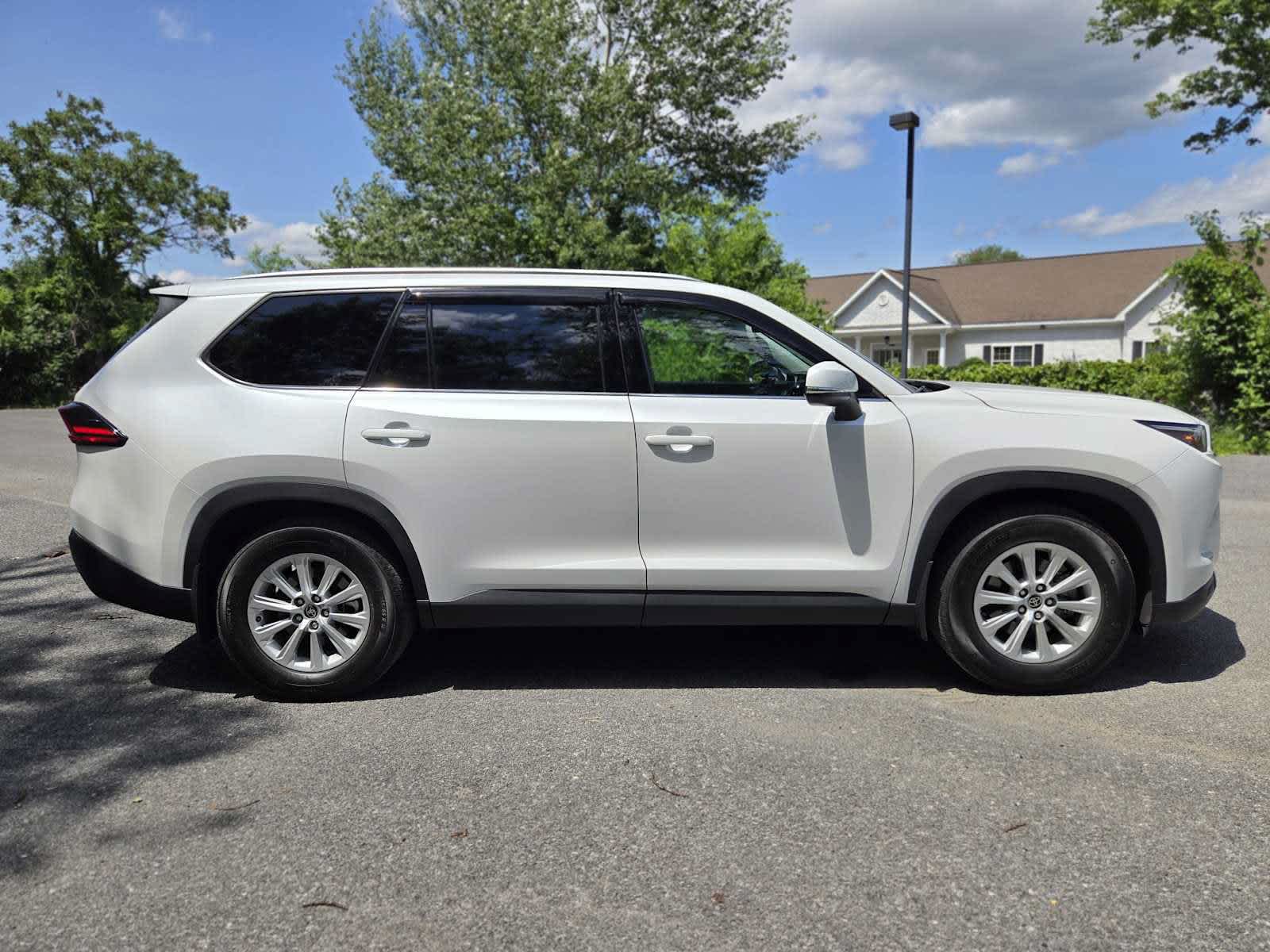 2025 Toyota Grand Highlander Hybrid XLE