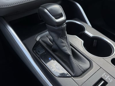 2020 Toyota Highlander LE