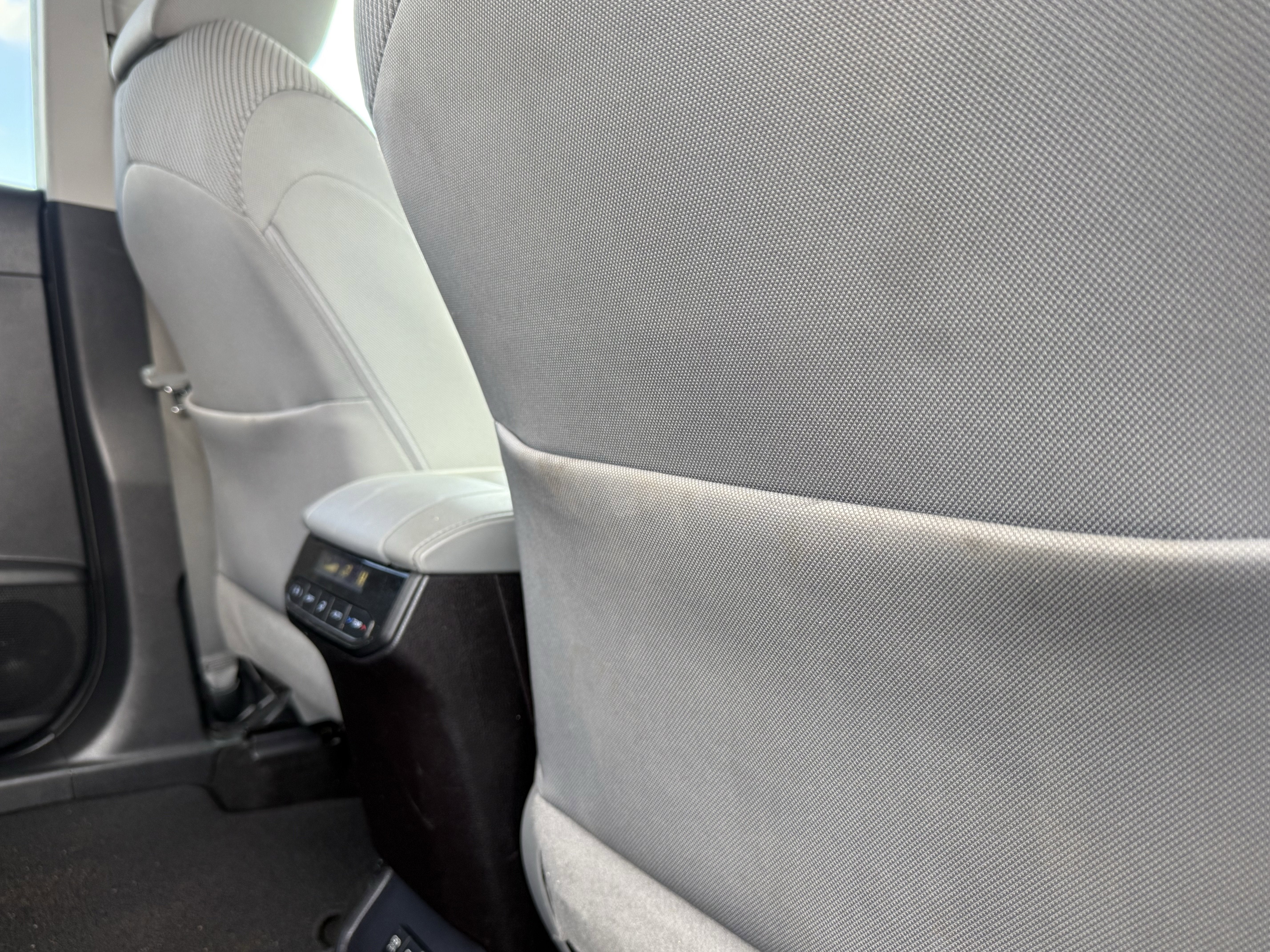 2020 Toyota Highlander LE