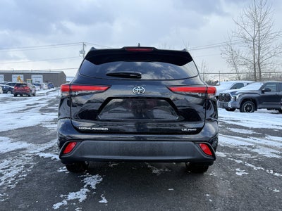 2020 Toyota Highlander LE