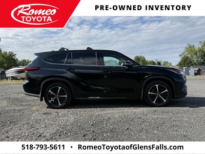 2022 Toyota Highlander LE