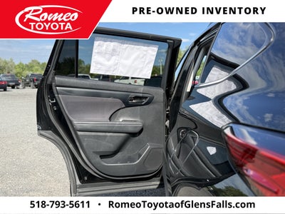 2022 Toyota Highlander LE