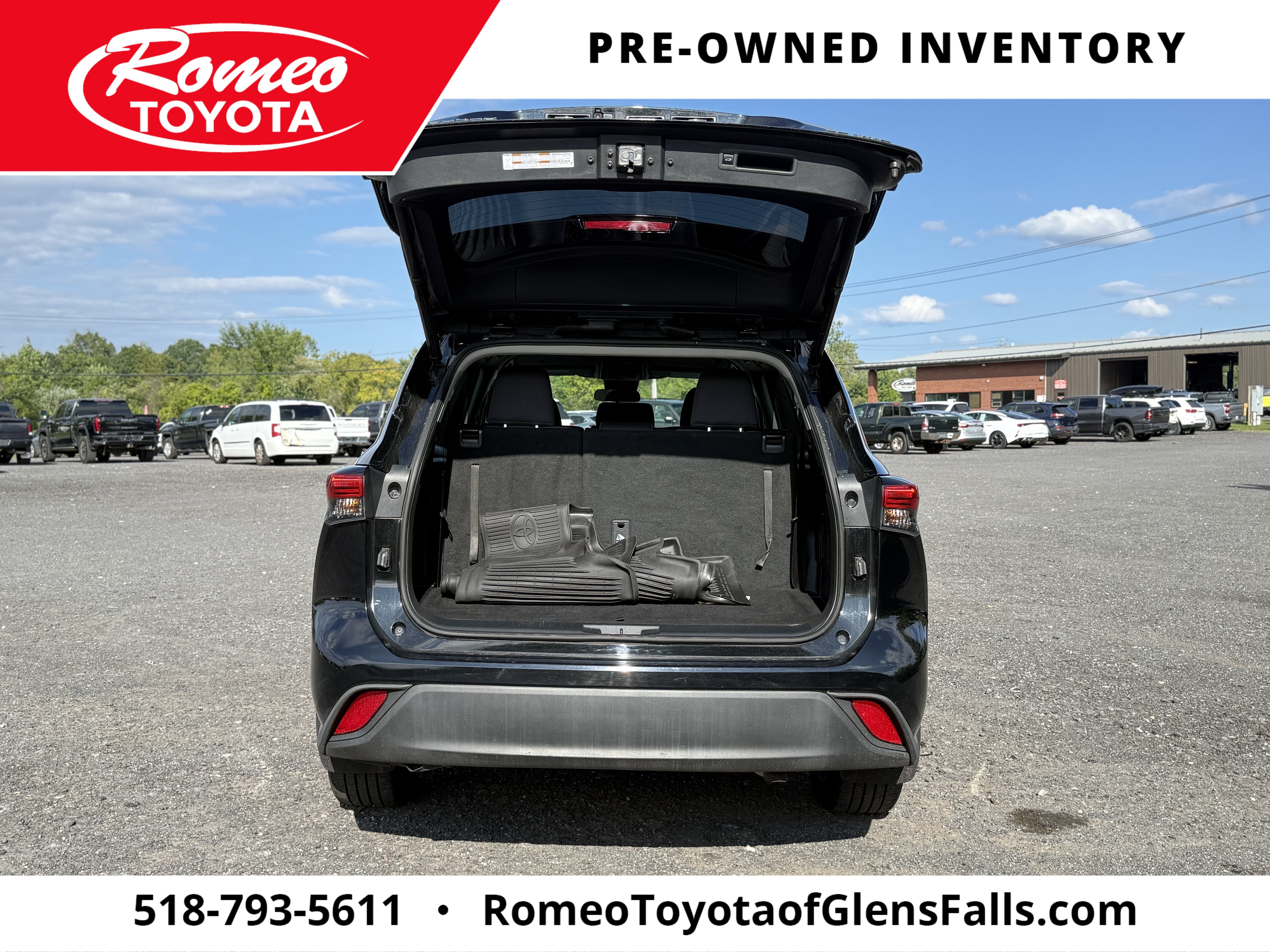 2022 Toyota Highlander LE