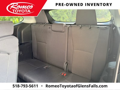 2022 Toyota Highlander LE