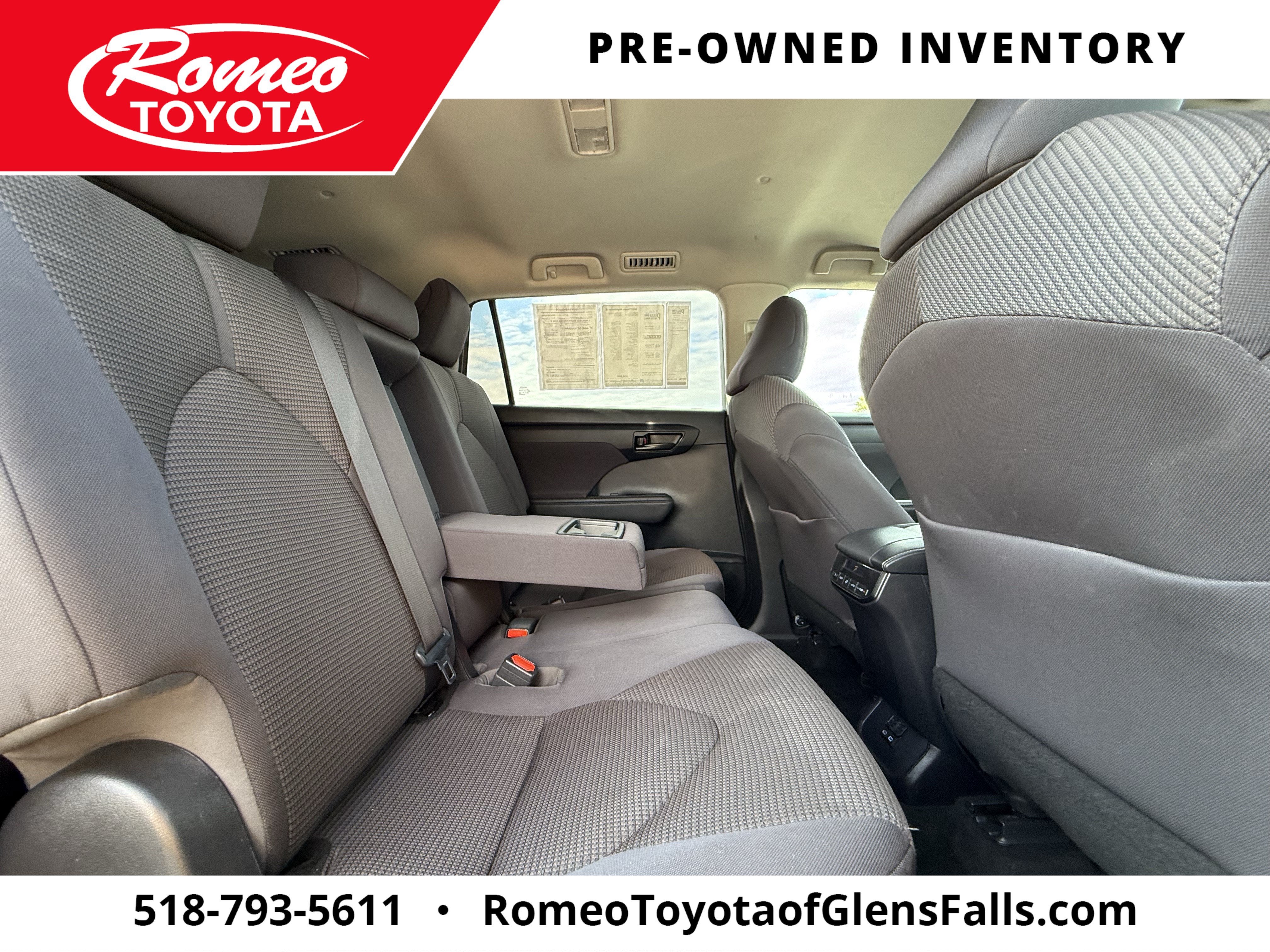 2022 Toyota Highlander LE