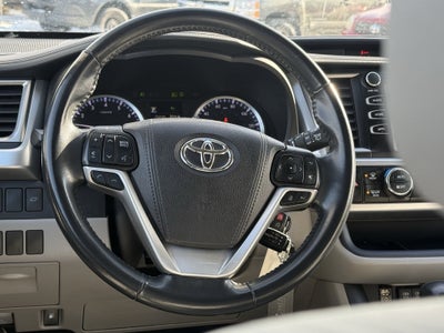 2017 Toyota Highlander LE Plus