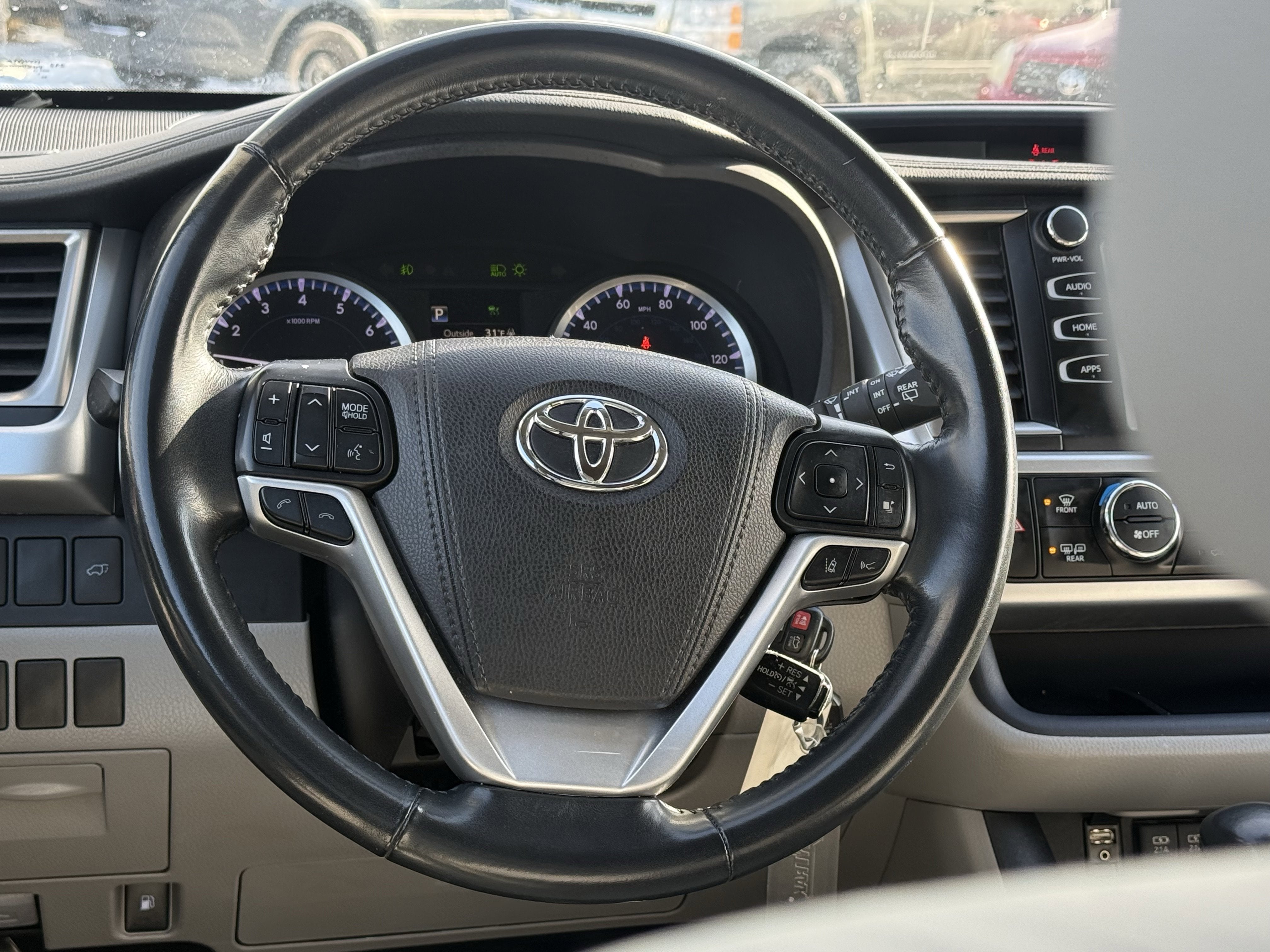2017 Toyota Highlander LE Plus
