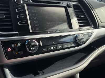 2017 Toyota Highlander LE Plus