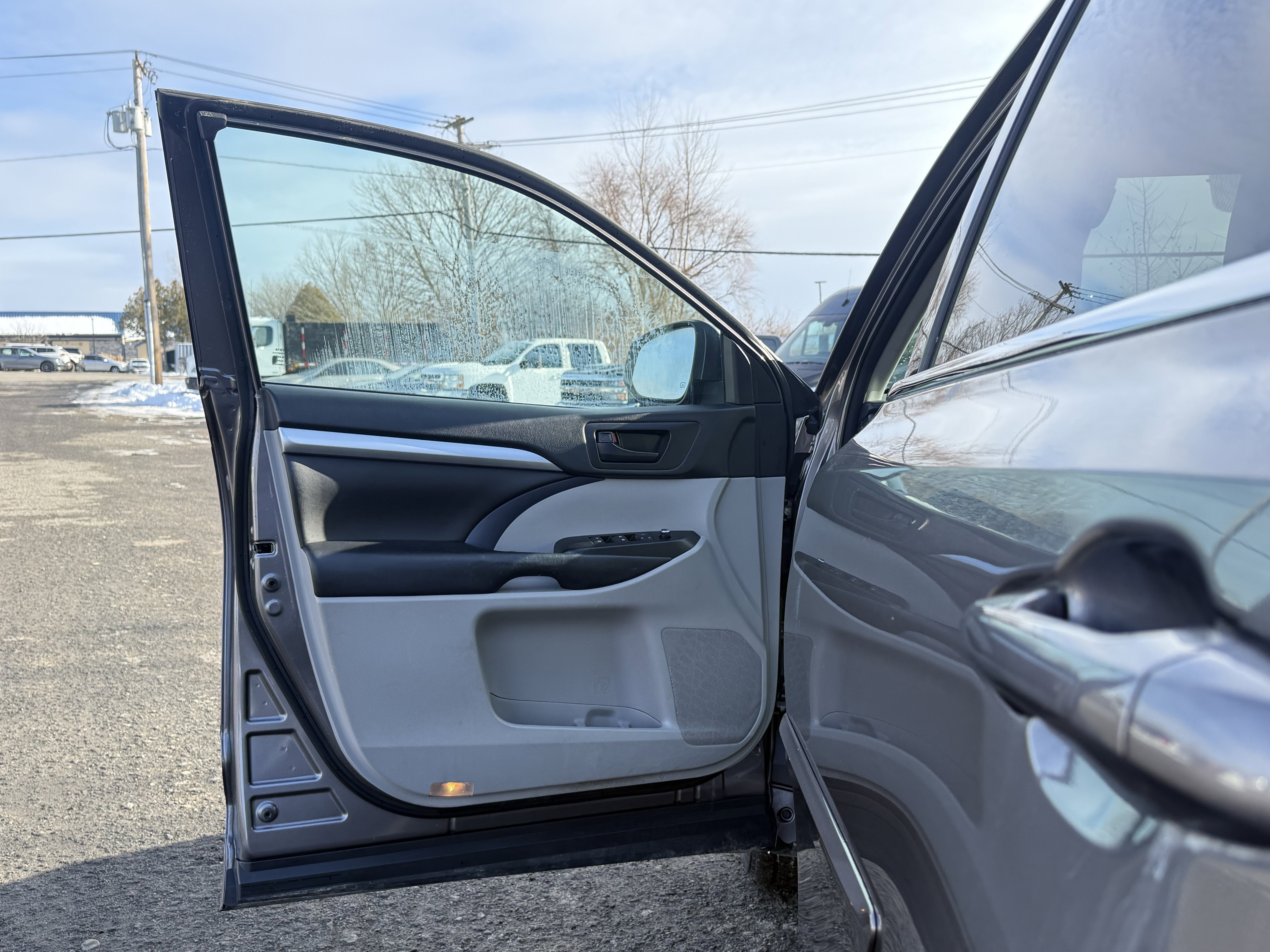 2017 Toyota Highlander LE Plus