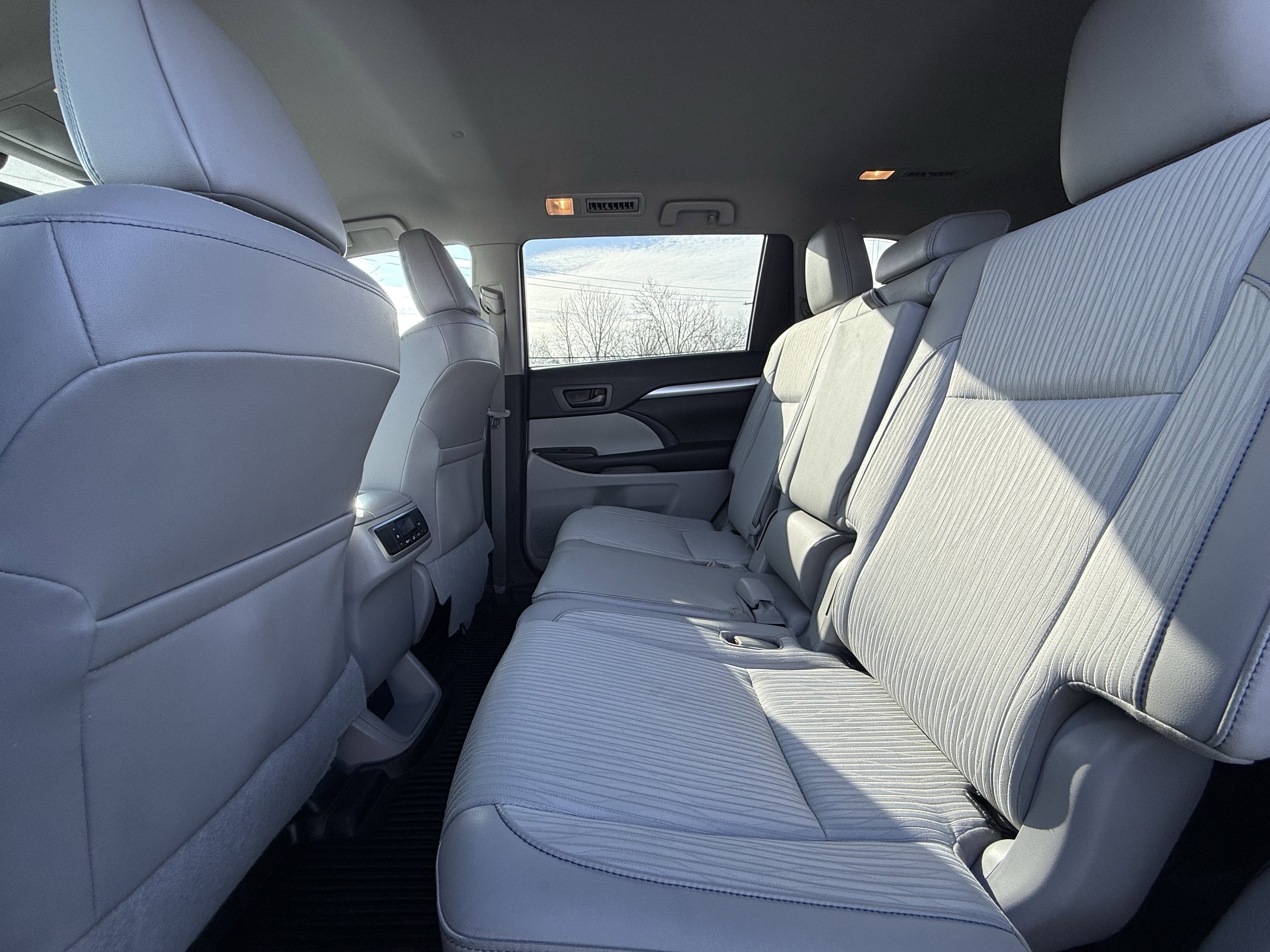 2017 Toyota Highlander LE Plus