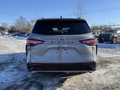2023 Toyota Sienna XSE 7 Passenger