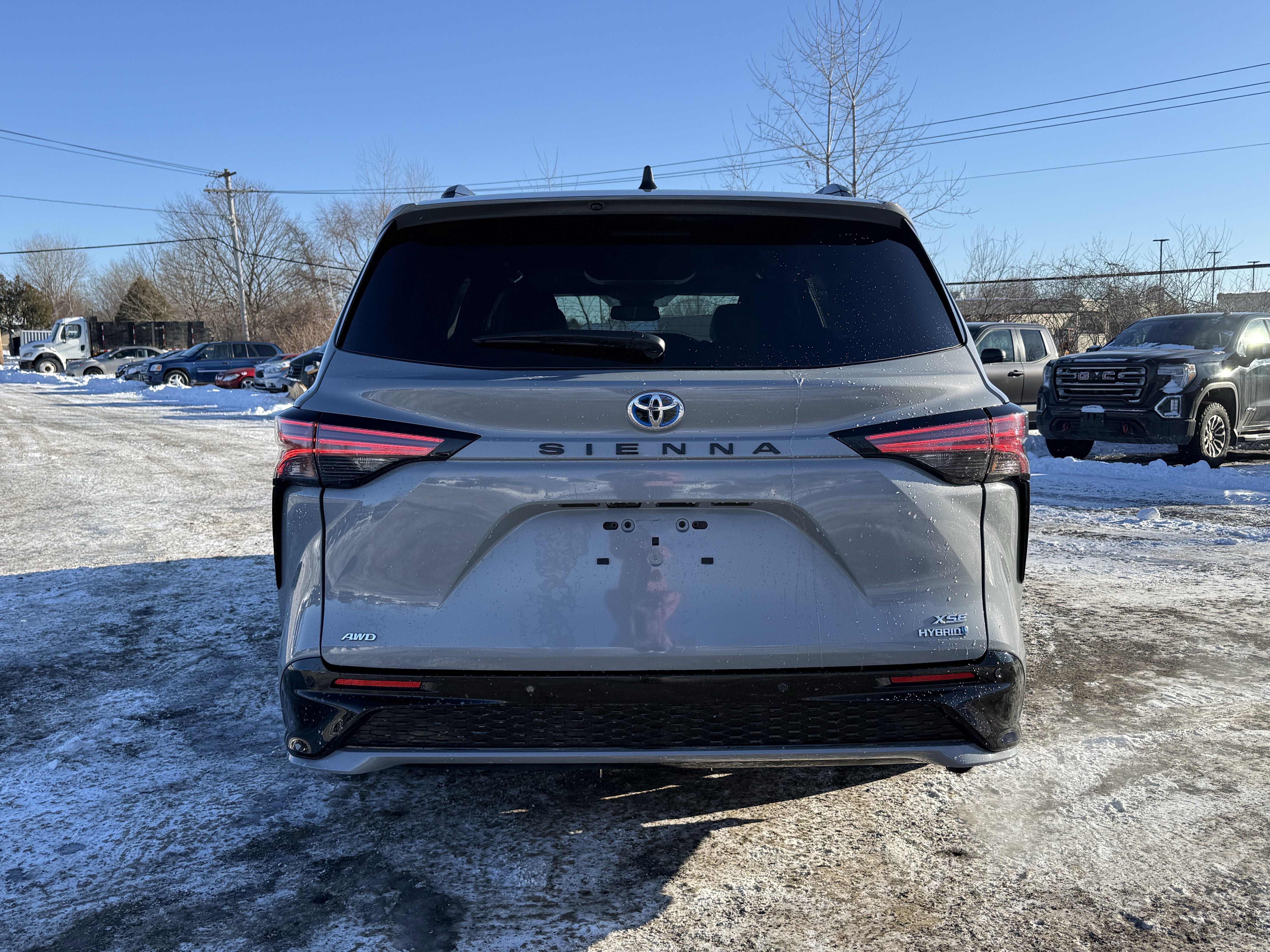 2023 Toyota Sienna XSE 7 Passenger