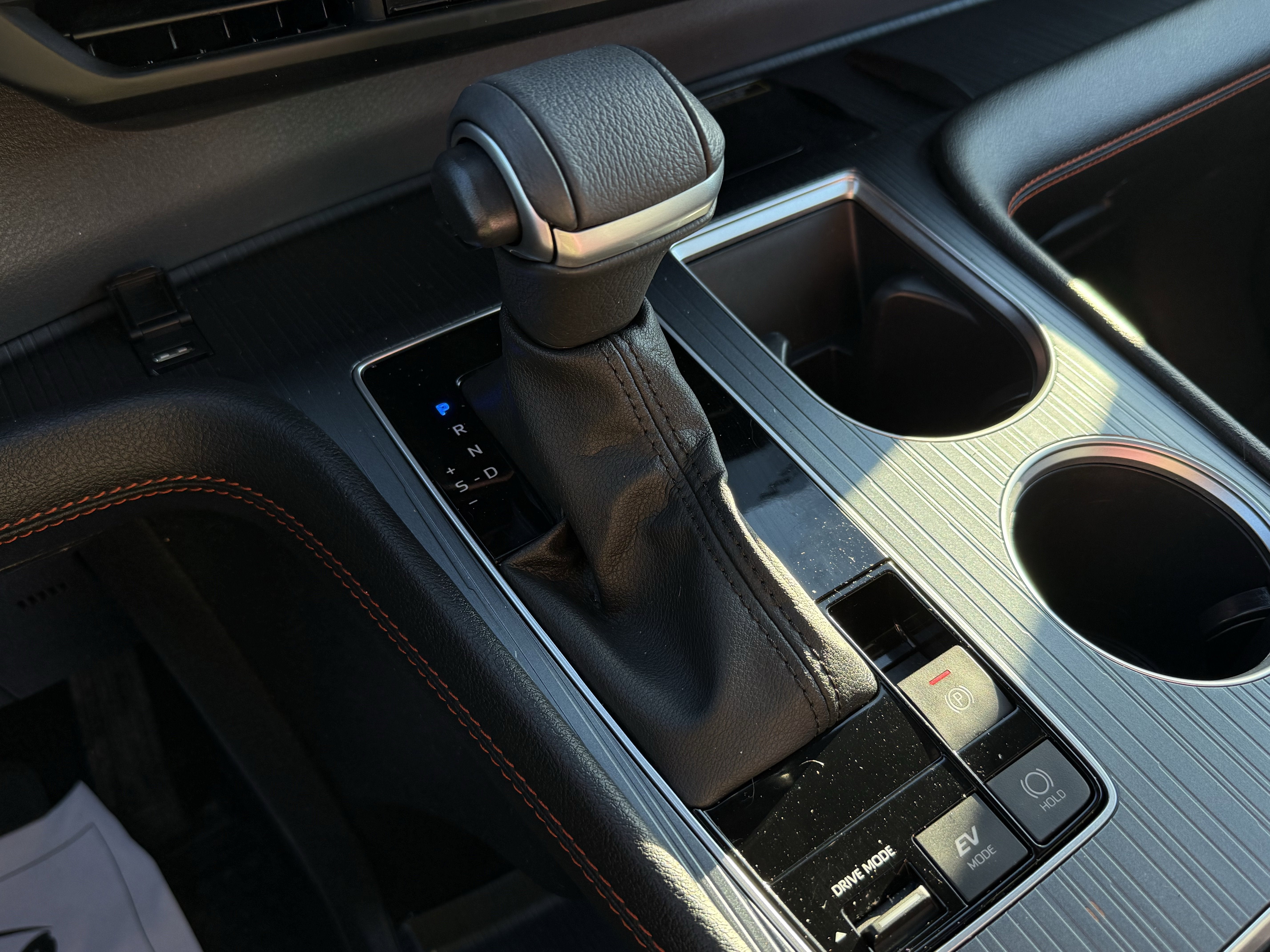 2023 Toyota Sienna XSE 7 Passenger