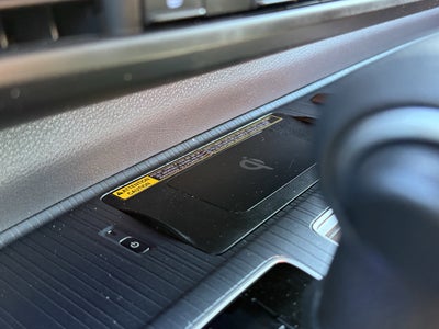 2023 Toyota Sienna XSE 7 Passenger