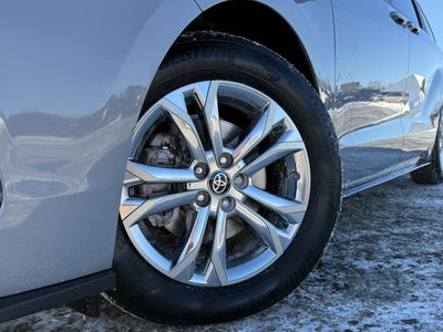 2023 Toyota Sienna XSE 7 Passenger