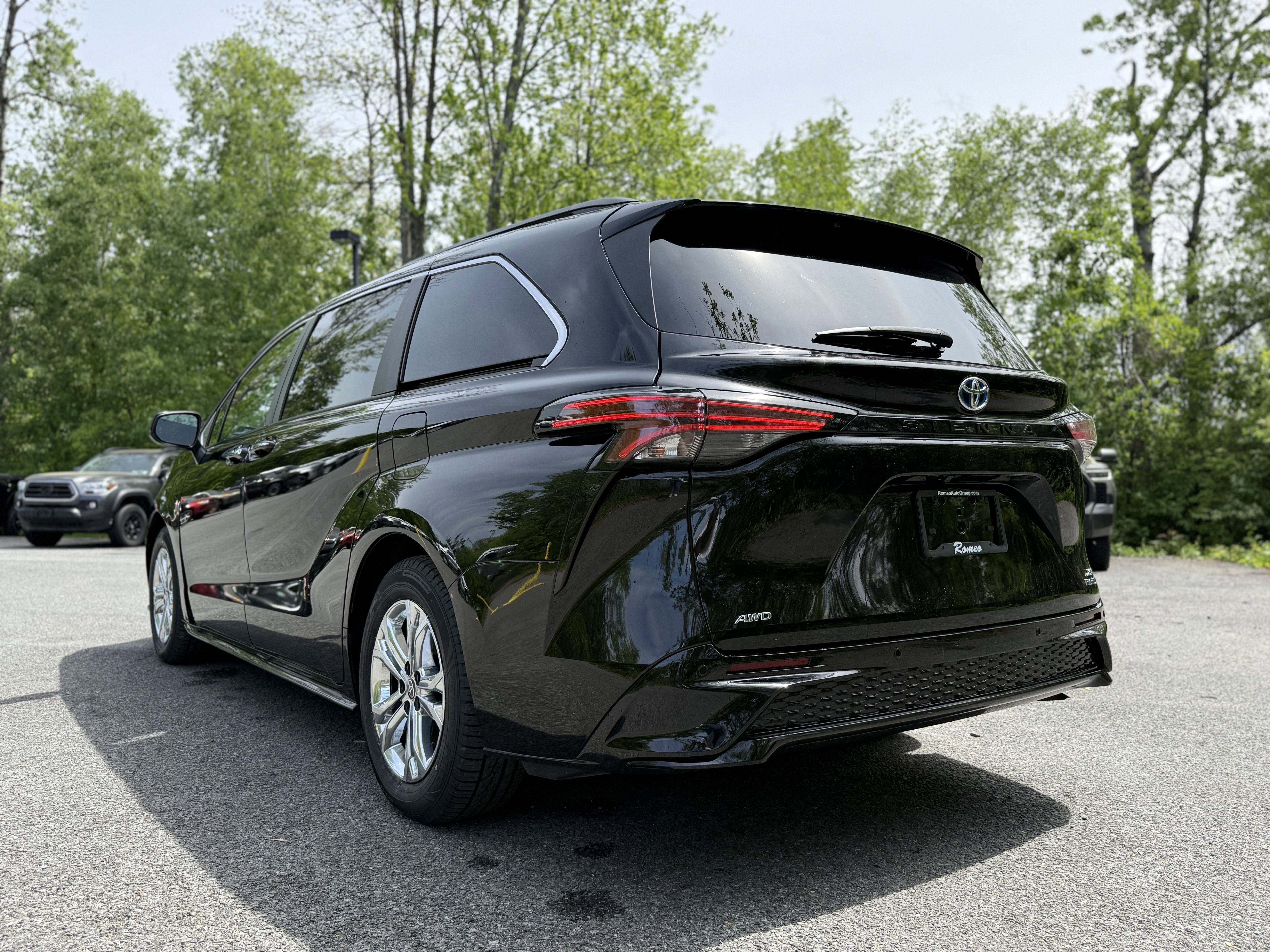 2022 Toyota Sienna XSE 7 Passenger