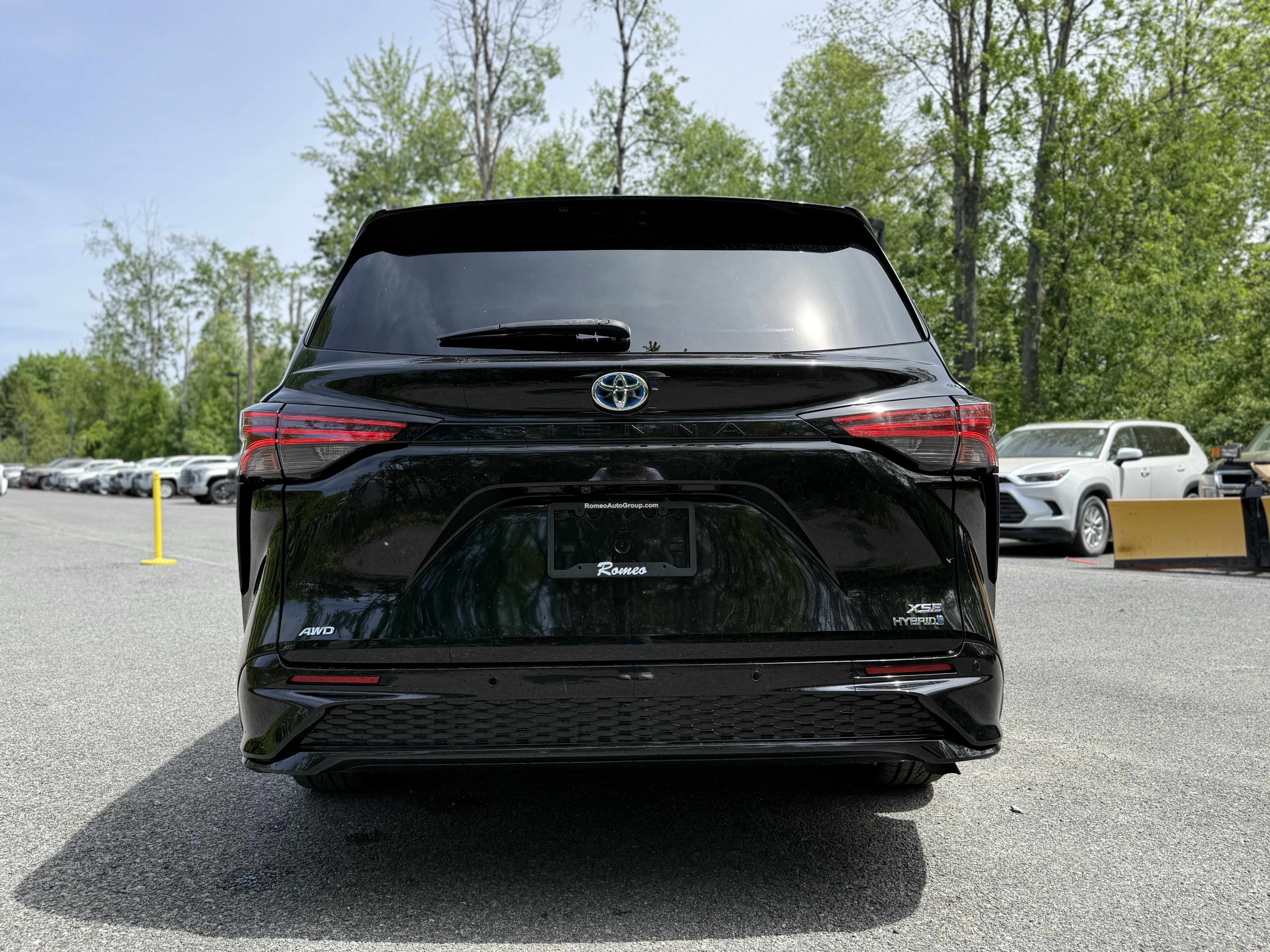 2022 Toyota Sienna XSE 7 Passenger