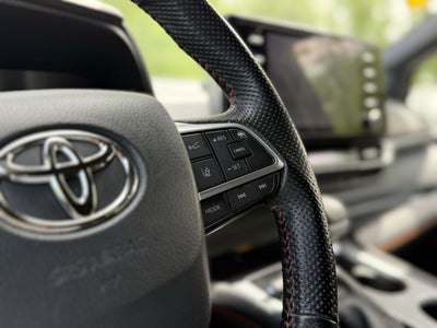 2022 Toyota Sienna XSE 7 Passenger