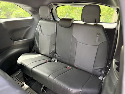 2022 Toyota Sienna XSE 7 Passenger