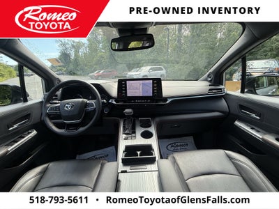 2023 Toyota Sienna XSE 7 Passenger