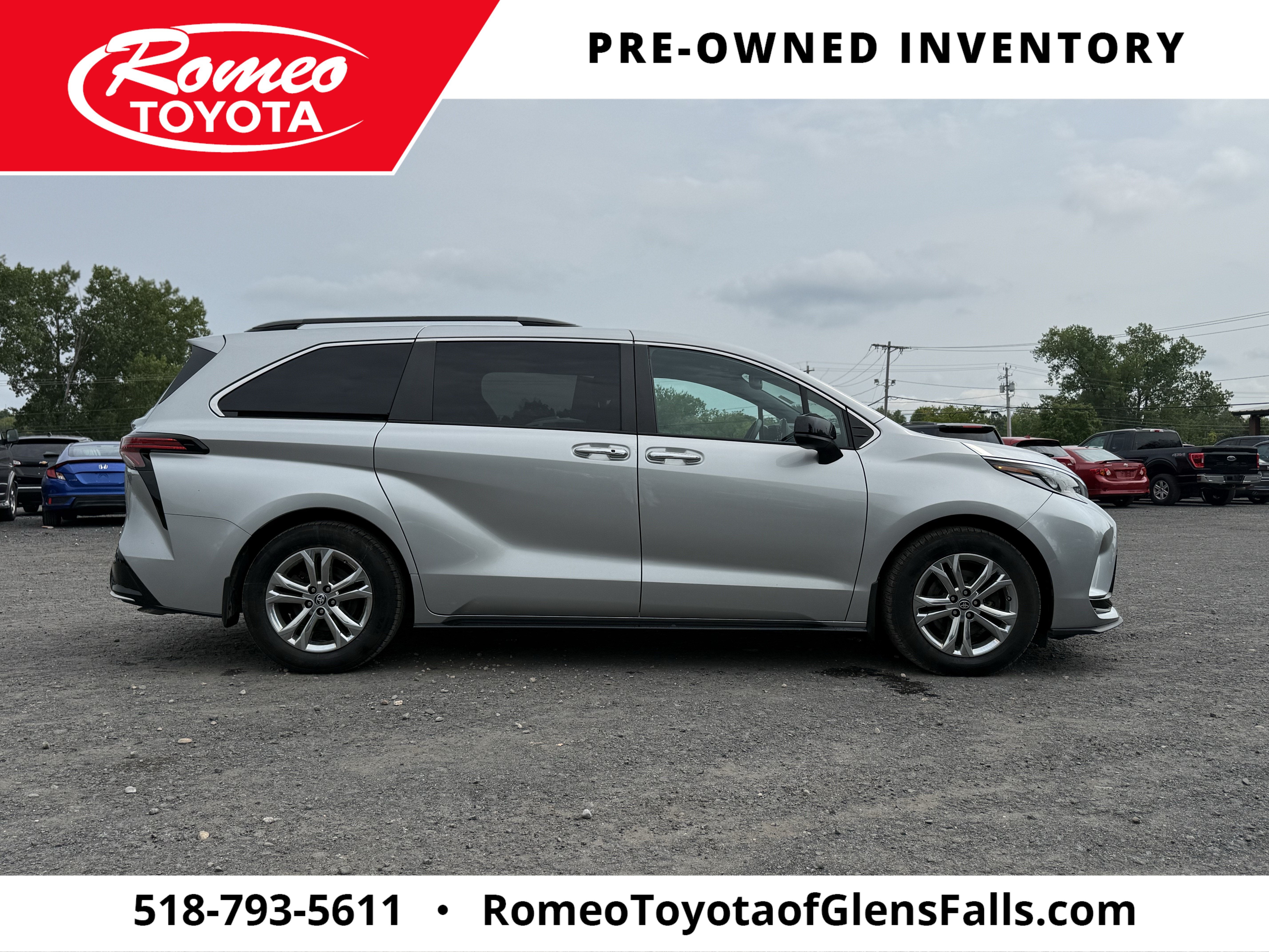 2023 Toyota Sienna XSE 7 Passenger