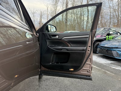 2017 Toyota Highlander Limited